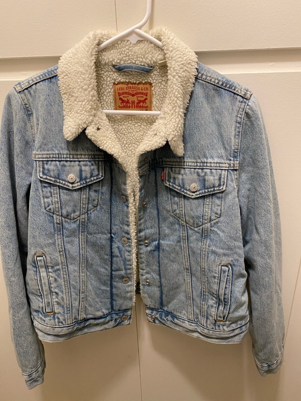 Levi's Light Blue Denim Jacket with Cream Sherpa Lining